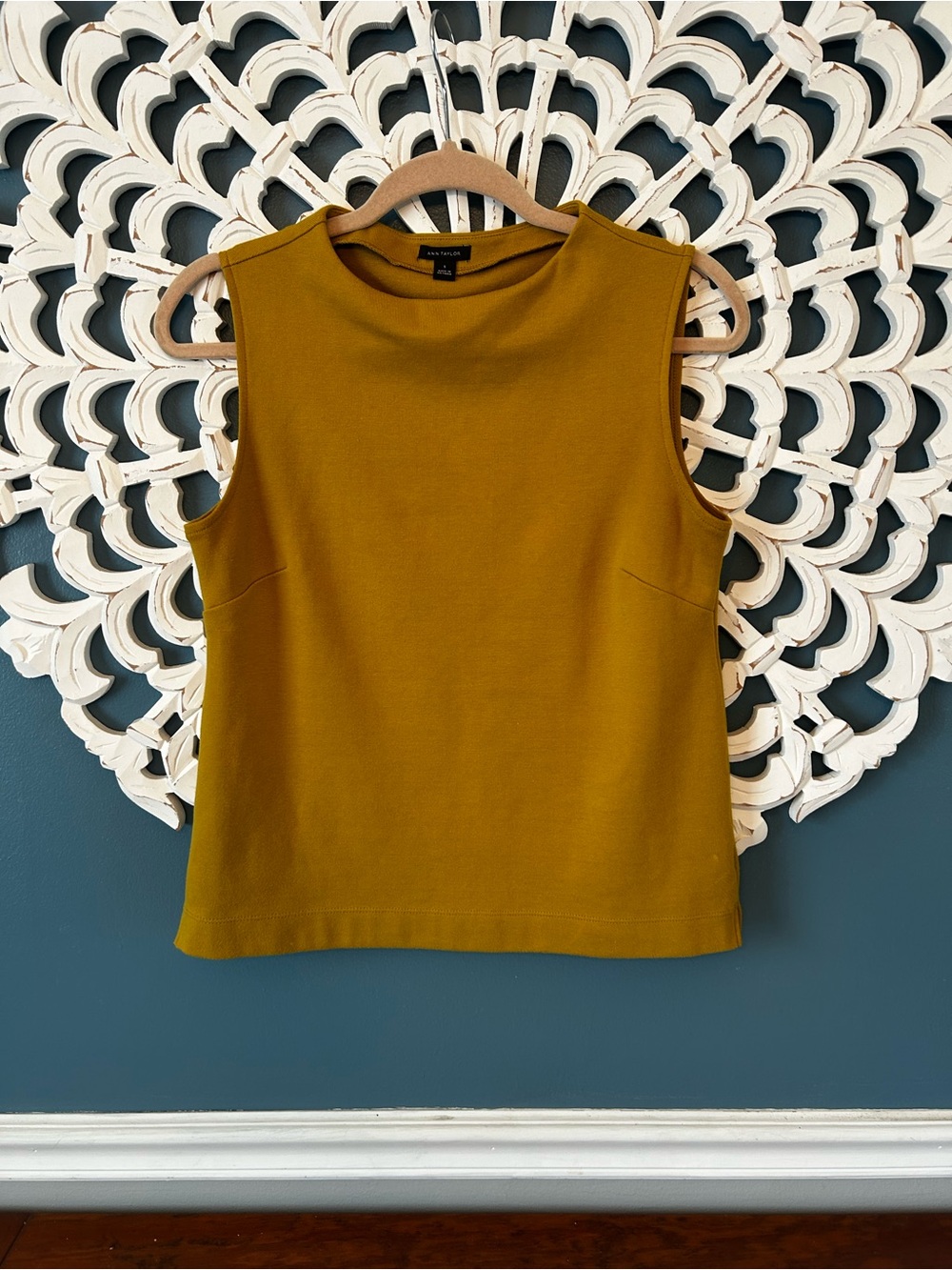 Ann Taylor Sleeveless Crewneck Sweater in Mustard